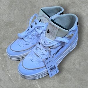 Woman's Sneakers & Athletic Shoes Reebok Lifestyle Club C Geo Mid